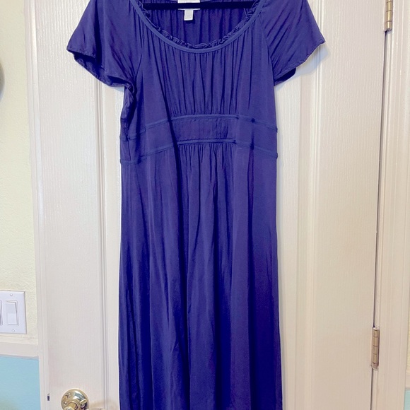 LOFT Dresses & Skirts - Loft Purple Dress. Size 14
